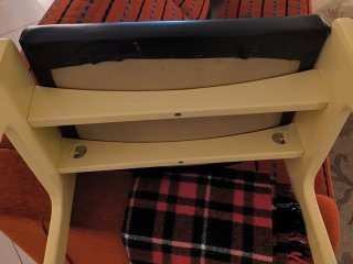 Banqueta BIOK cuero y madera