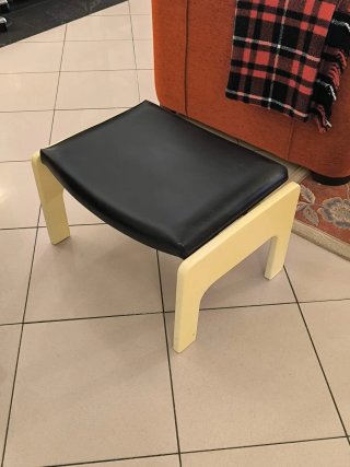 Banqueta BIOK cuero y madera
