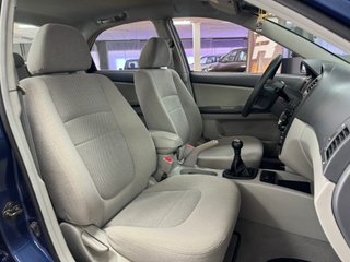 Kia Cerato 1.6 DOHC LX