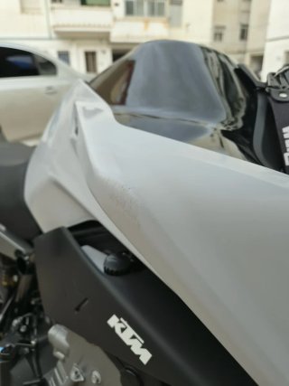KTM 790 DUKE L Negra/Blanca