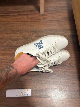 Zapatillas Scalpers Blancas y Marrones