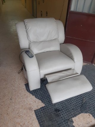 Sillón masaje piel sintética