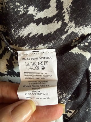 Abito corto in viscosa fantasia