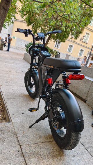 Bicicleta Eléctrica Bodywel Fat Bike Negra