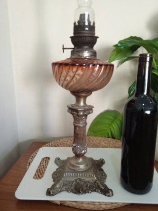 Quinqué o lampara  aceite antiguo, bronce y marmol