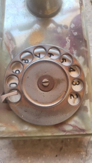 Teléfono antiguo mármol y latón