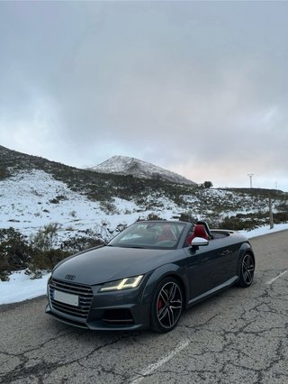 Audi TT 2015