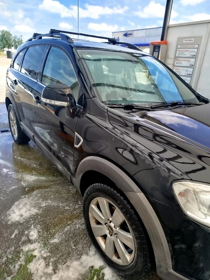 Chevrolet Captiva 2008 - foto 1