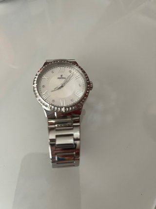 Reloj Festina Mujer Esfera Blanca y Detalles