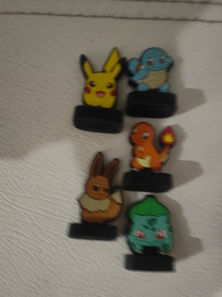 Merchandising variado de Pokémon