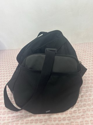 Bolso deportivo Nike negro