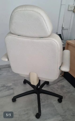 Sillón reclinable estética beige