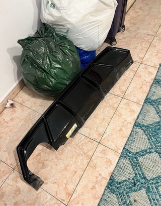 Tubo de escape y difusor SEAT Ibiza