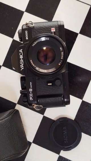 Yashica FX-3 Super 2000 Cámara Analógica