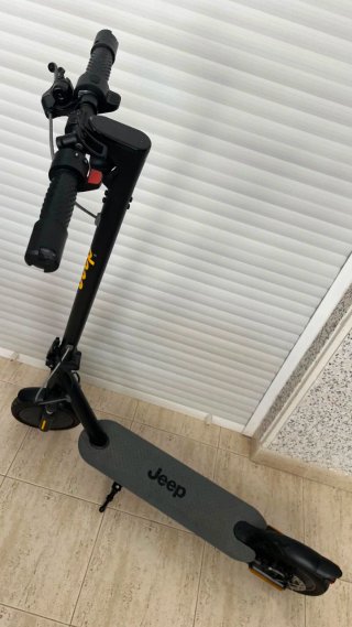 Patinete Jeep Eléctrico Poco Uso