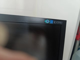 Samsung SyncMaster E2220 Monitor