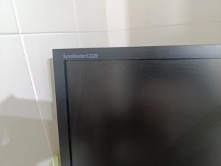Samsung SyncMaster E2220 Monitor