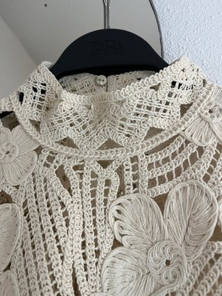 Top Crochet Zara Flores BeigeT/M