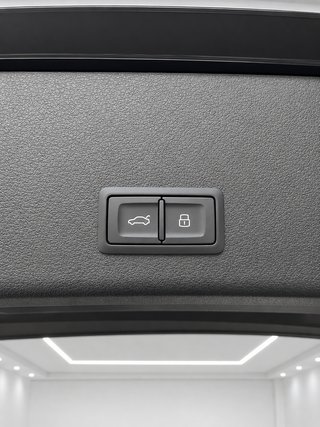 Audi e-tron Advanced 50 Quattro