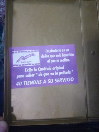 LOTE 2 PELICULAS VHS:E.T. Y STAR WARS