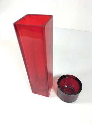 Juego de jarrones de cristal rojo