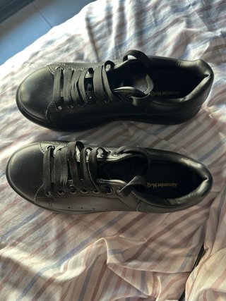 Sneakers Alexander McQueen Taglia 40 Nuove