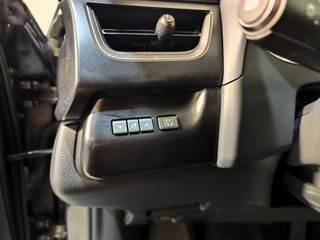 Lexus UX 250h F Sport 2023