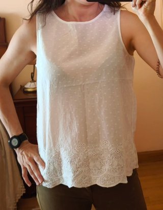 Camisa sin mangas bordada blanca Talla S