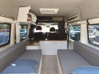 Ford Transit 2000
