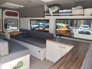 Ford Transit 2000