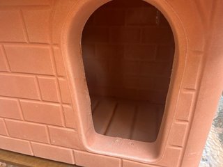 Caseta para mascotas de resina