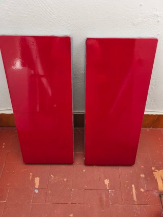 10 Baldas Estanterías Metálicas Gris y Roja