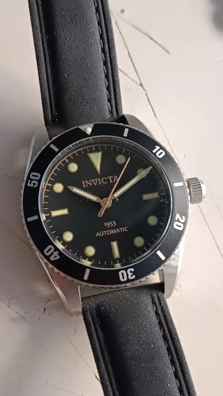 Reloj Invicta mod.1953