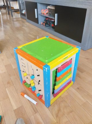 Cubo actividades sensoriales madera
