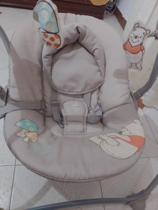 Silla Mecedora Bebé Winnie Pooh