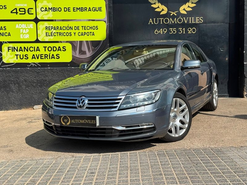 Volkswagen Phaeton 2012 - foto 1