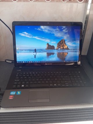 Packard Bell 15,6 Intel i5 Windows 10 Pro