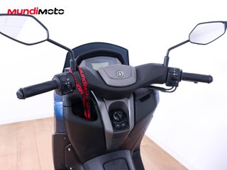 YAMAHA NMAX