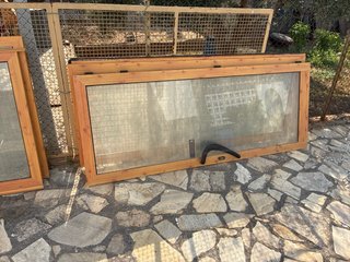 Puertas y laterales de aluminio