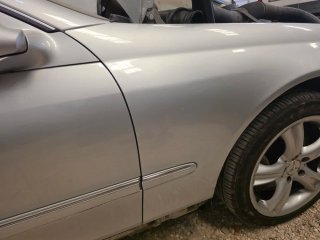 Aletas Delanteras W209