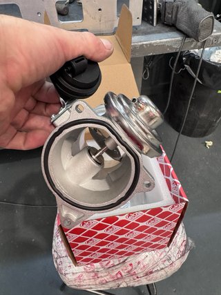 Válvula EGR Febi 172831 VW-Audi T5 AXD
