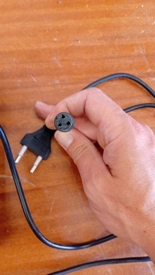 Cargador 36V LB32 CE