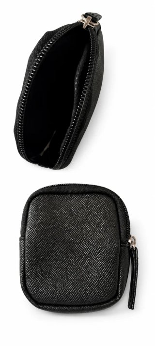 Cartera negra con cremallera