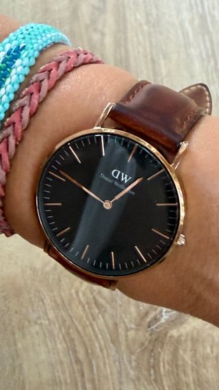 Reloj Daniel Wellington Negro y Marrón