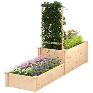 Jardinera de madera con flores y plantas