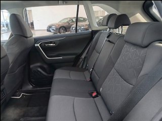 Toyota RAV4 Advance 220H