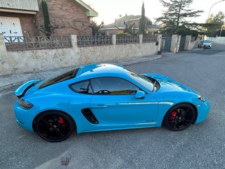 Porsche 718 Cayman 2019