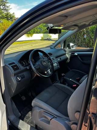 Volkswagen Touran 2011