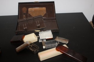 Set Bagno Anni '60-'70 + Rasoio Remington