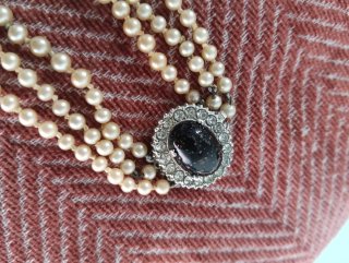 Collar de perlas vintage Visuteria
